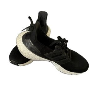 Women’s Core Black Adidas Ultraboost 21